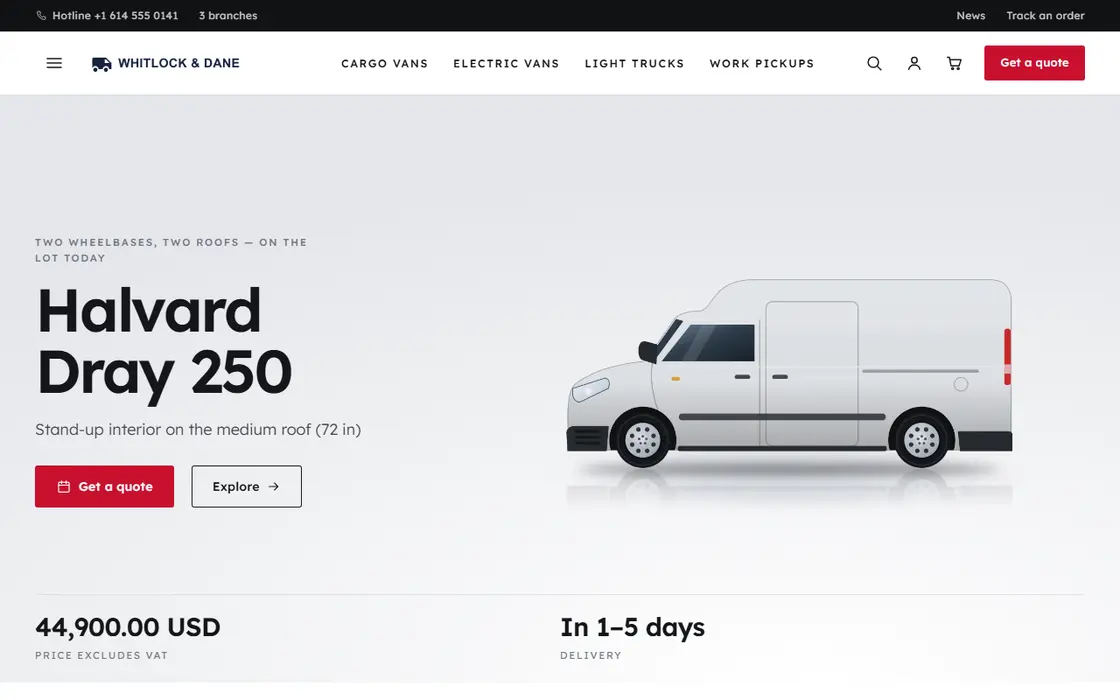 Giao diện Showroom — trang chủ trên máy tính